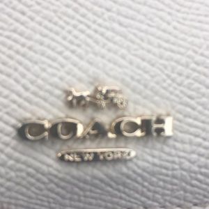 Meet your Posher, Jade